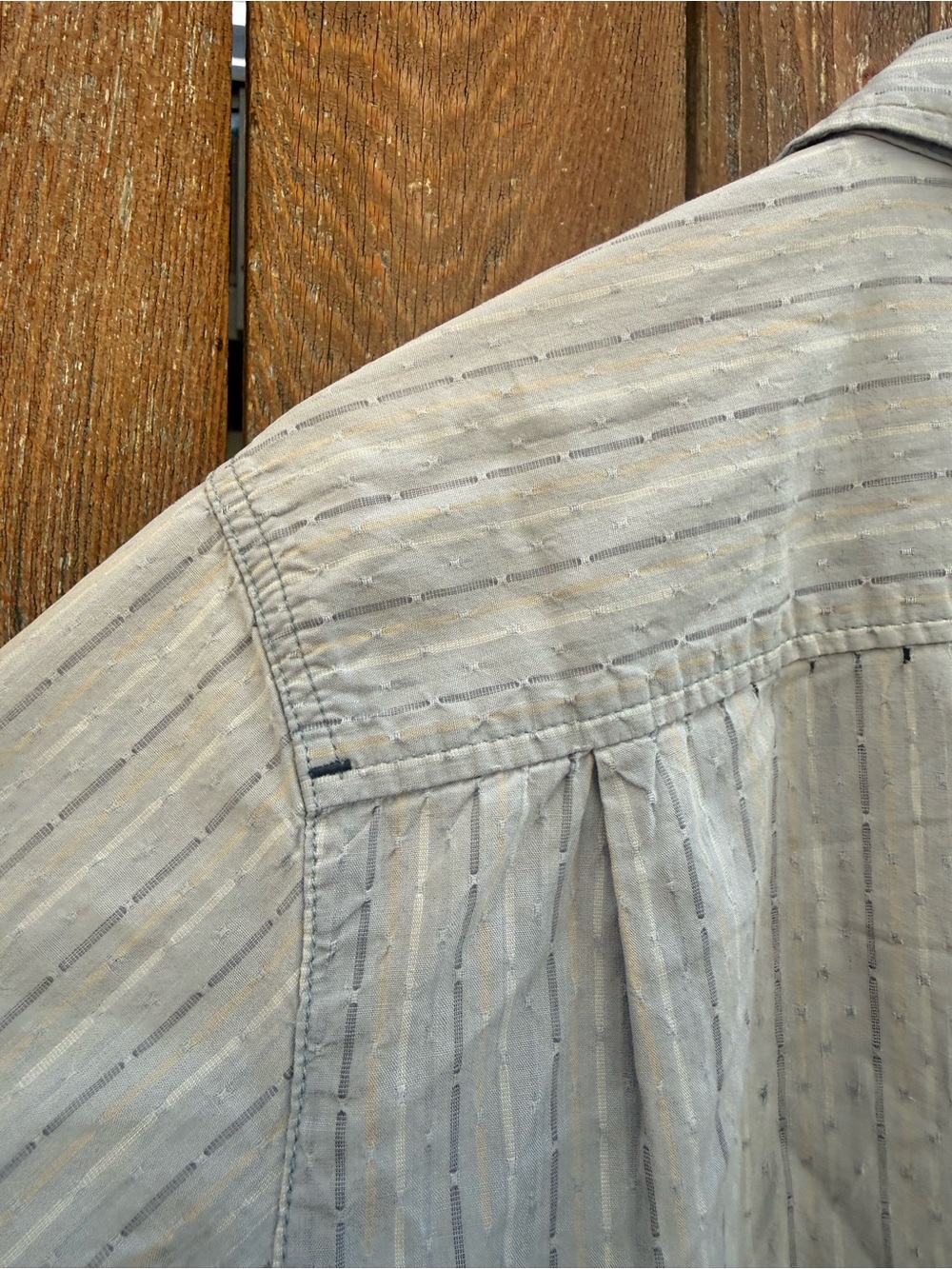 Marmot Men’s Blue Stripes ShortSleeve Button Down Cotton Shirt Size Large - Picture 9 of 13
